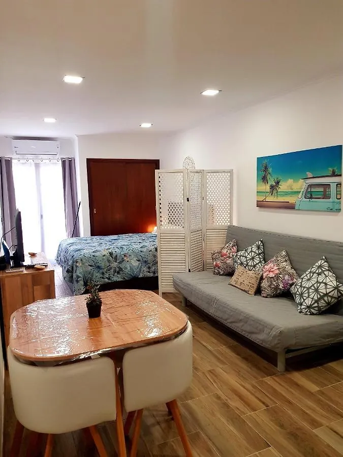 Sea, Sand & Sun Beach Flat Albufeira Apartment